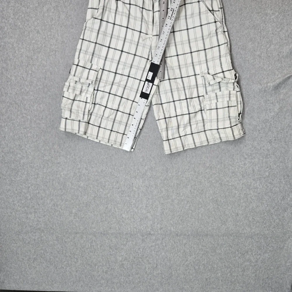 Levi's Men Shorts 30 White Squad Cargo Plaid Grunge Skater Baggy Y2K
